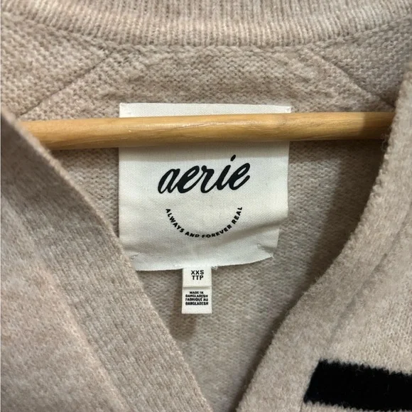Aerie pullover sweater - Picture 2 of 2